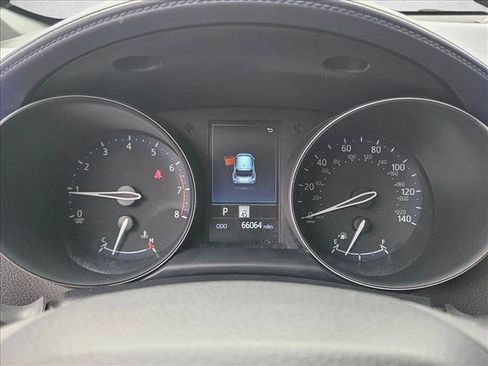 Used 2021 Toyota C-HR XLE FWD image 11