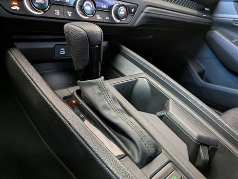 Used 2023 Honda Accord EX image 12