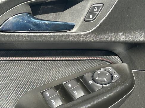 Used 2022 Chevrolet TrailBlazer RS FWD image 29