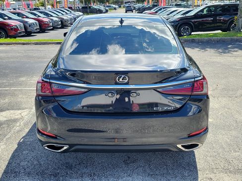Used 2022 Lexus ES 350 w/ Accessory Package FWD image 5