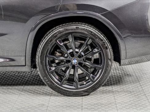 Used 2021 BMW X4 xDrive30i w/ M Sport Package image 33