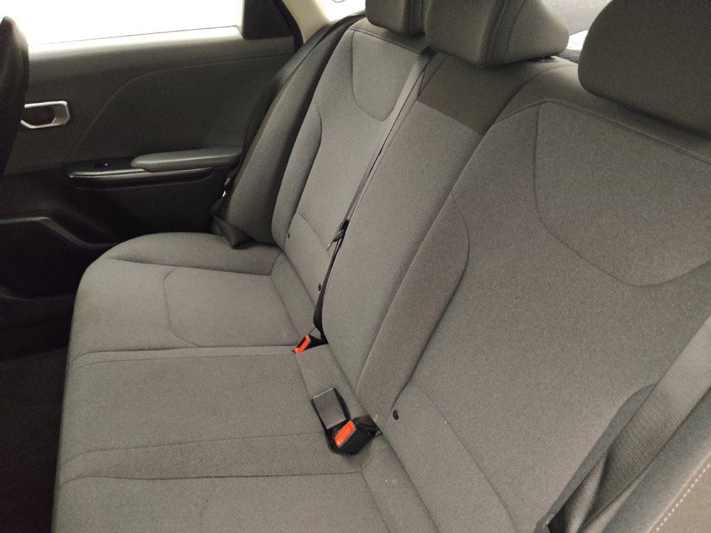 Used 2025 Kia K4 FWD image 18