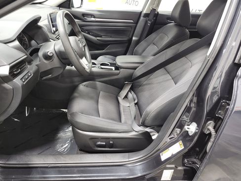 Used 2021 Nissan Altima 2.5 SV image 22