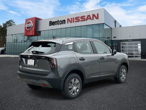 New 2026 Nissan Kicks S image 4