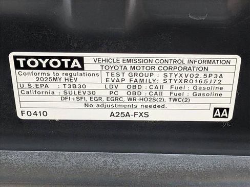 Used 2025 Toyota Camry SE w/ Convenience Package FWD image 24