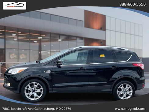Used 2016 Ford Escape Titanium FWD image 4