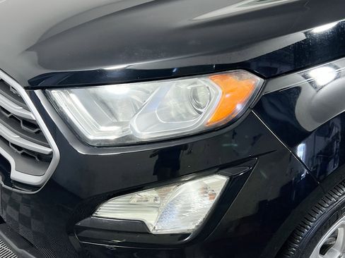 Used 2020 Ford EcoSport SE w/ SE Convenience Package image 11