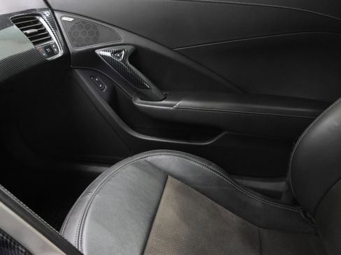 Used 2014 Chevrolet Corvette Stingray Convertible w/ 3LT Preferred Equipment Group RWD image 12