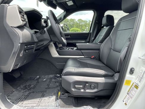 New 2026 Toyota Tundra Limited AWD/4WD image 22