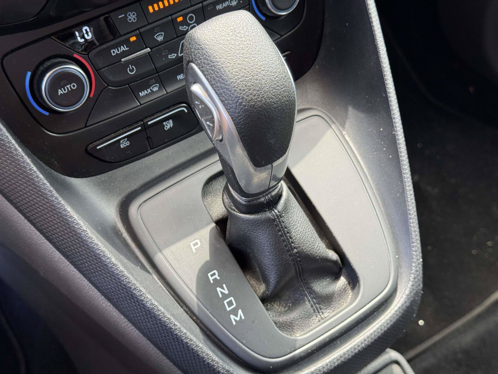 Used 2020 Ford Transit Connect XLT FWD image 27