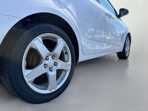 Used 2014 Chevrolet Sonic LTZ image 15