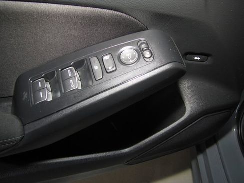 Certified 2025 Honda Civic Sport Touring image 11