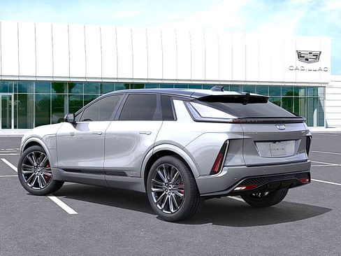 New 2026 Cadillac Lyriq V AWD/4WD image 3