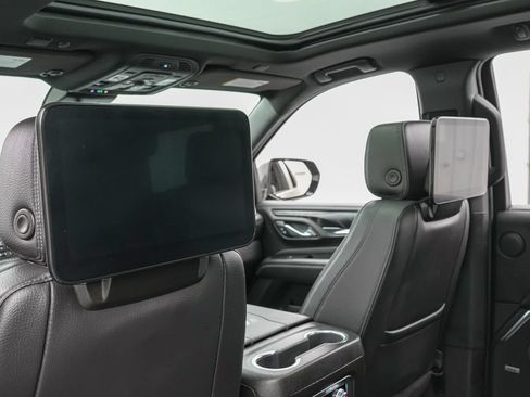 Used 2024 GMC Yukon Denali w/ Denali Reserve Package AWD/4WD image 23