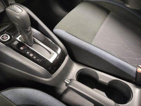Used 2025 Nissan Versa SV FWD image 26