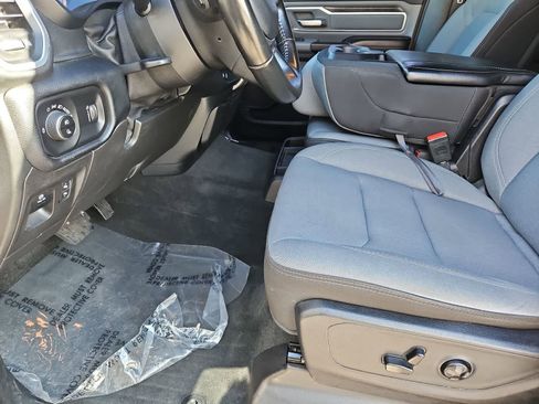 Used 2021 RAM 1500 Big Horn image 18