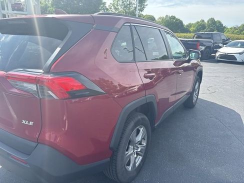 Used 2023 Toyota RAV4 XLE w/ Convenience Package FWD image 8