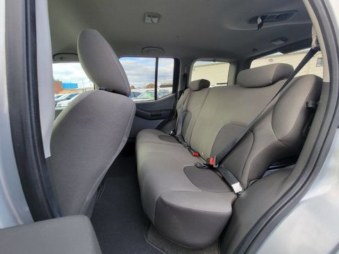 Used 2011 Nissan Xterra S w/ Protection Pkg image 25