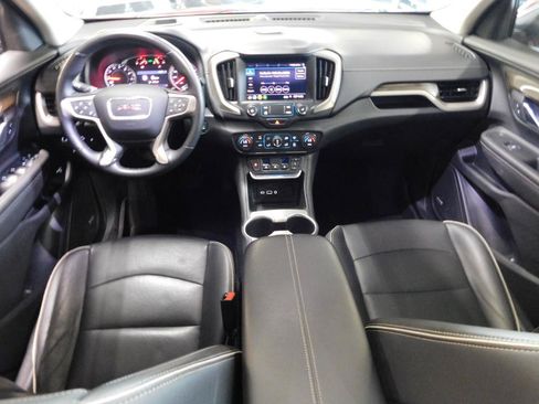 Used 2019 GMC Terrain Denali w/ Advanced Safety Package FWD image 3