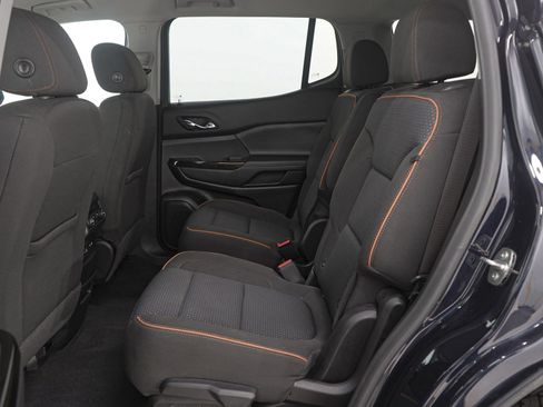 Used 2021 GMC Acadia AT4 image 17