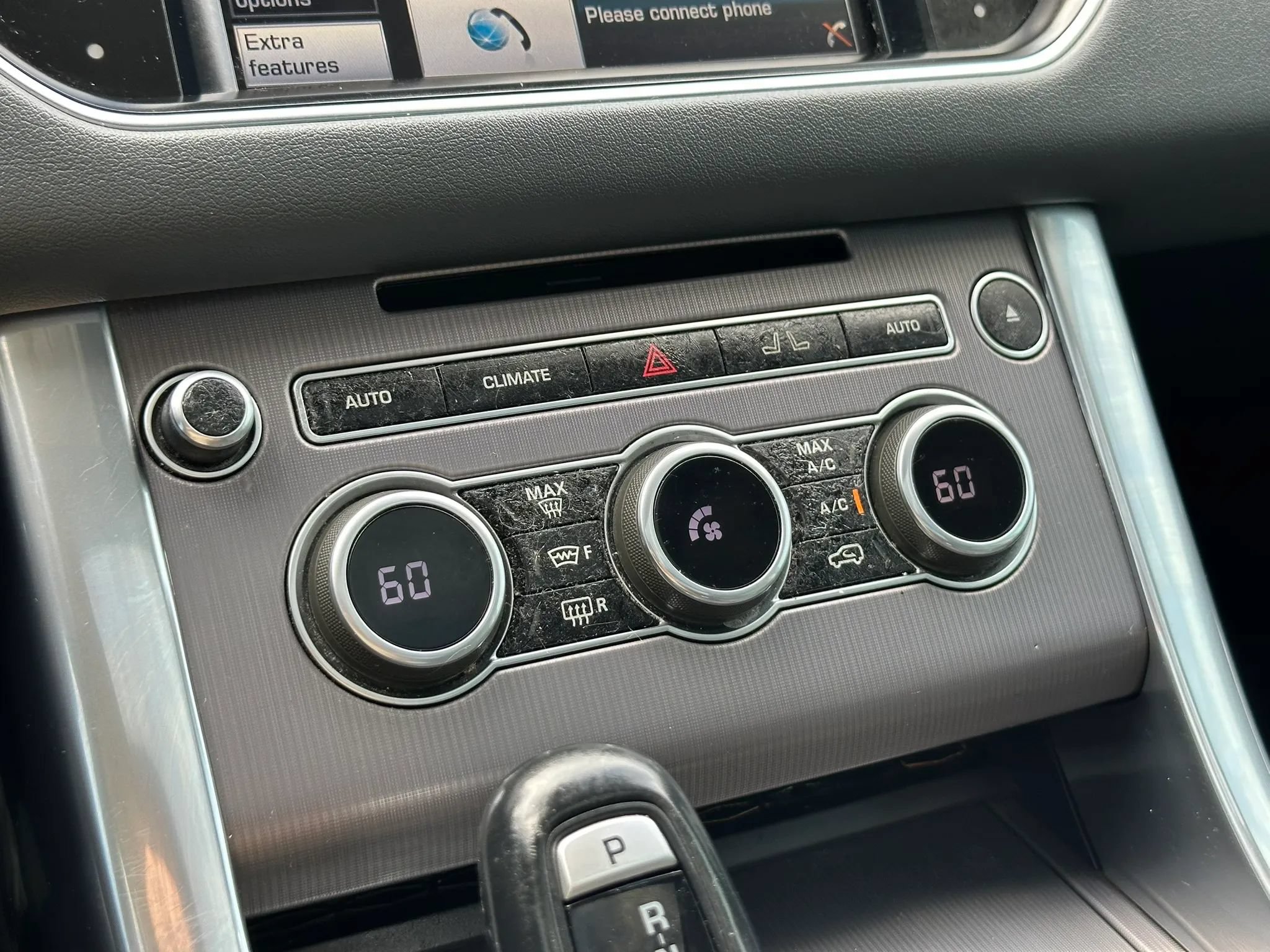 Used 2014 Land Rover Range Rover Sport HSE AWD/4WD image 36