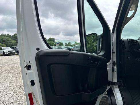 Used 2023 RAM ProMaster 3500 w/ Lane Management Group FWD image 18