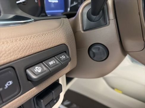 Used 2021 GMC Yukon Denali w/ Denali Ultimate Package image 31