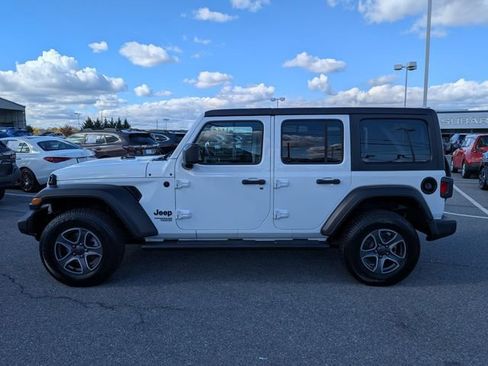 Used 2021 Jeep Wrangler Unlimited Sport S image 4