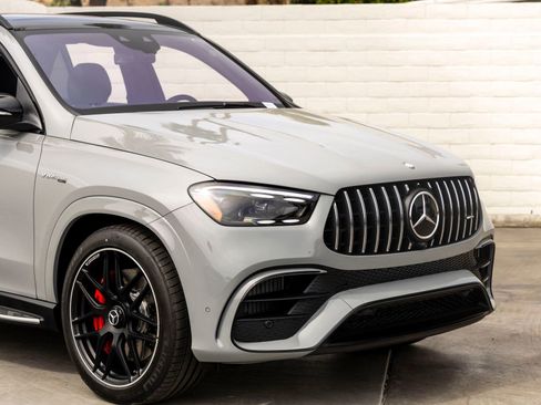 New 2026 Mercedes-Benz GLE 63 AMG S image 3