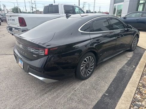 Used 2024 Hyundai Sonata Limited FWD image 4