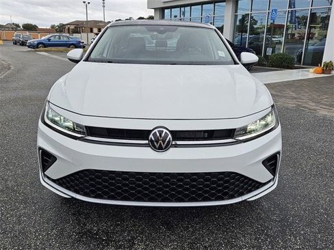 New 2026 Volkswagen Jetta SE image 2
