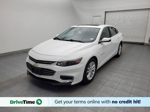 Used 2018 Chevrolet Malibu LT FWD image 1