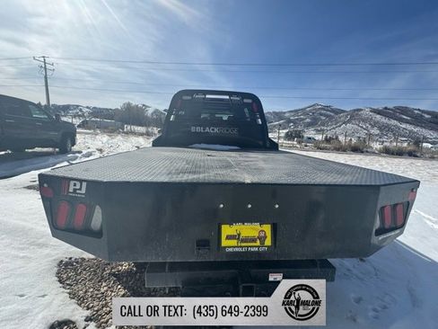 Used 2025 Chevrolet Silverado 3500 W/T image 6