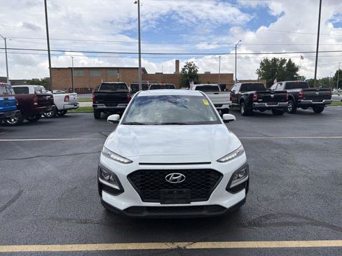 Used 2019 Hyundai Kona SE AWD/4WD image 3
