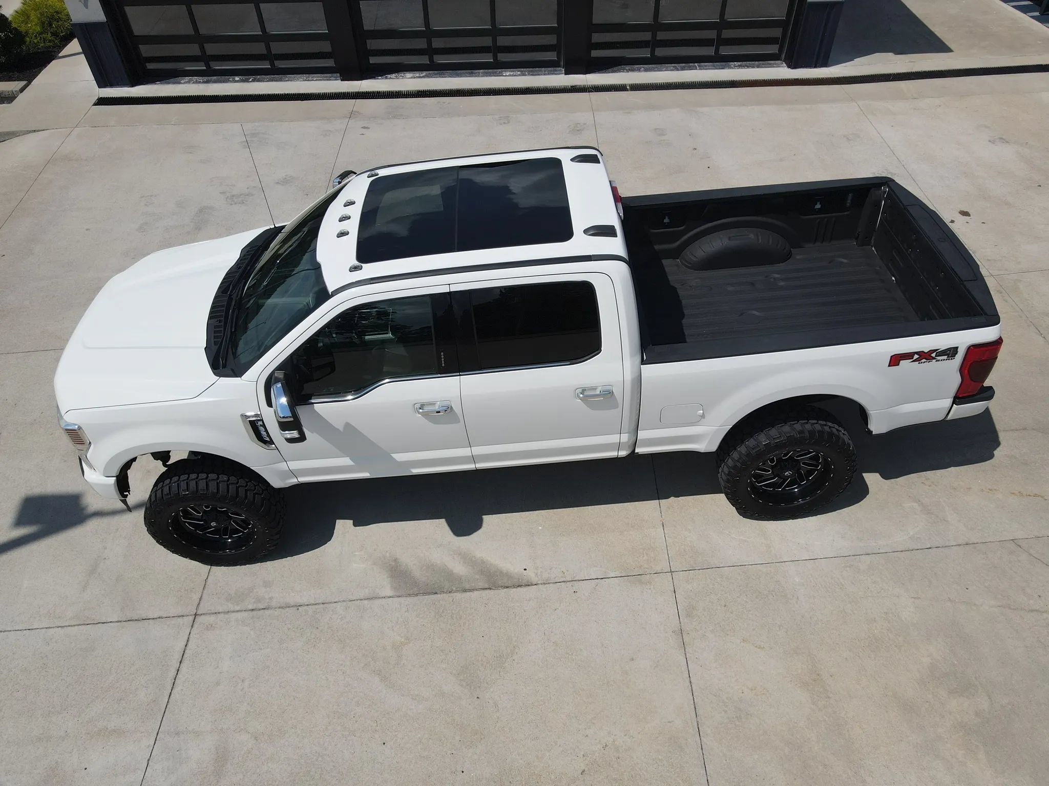 Used 2020 Ford F350 Platinum w/ FX4 Off-Road Package AWD/4WD image 55