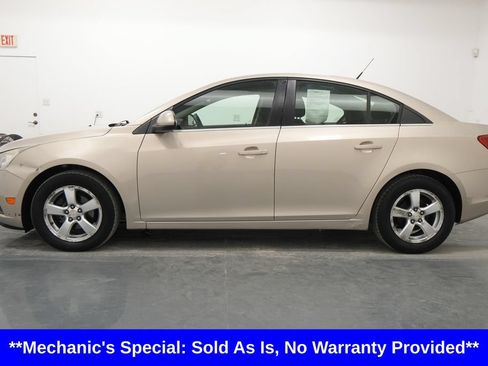 Used 2012 Chevrolet Cruze LT FWD image 5