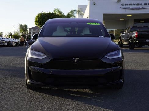 Used 2022 Tesla Model X Plaid image 9