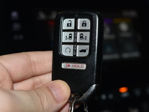 Used 2018 Honda Odyssey EX-L image 18