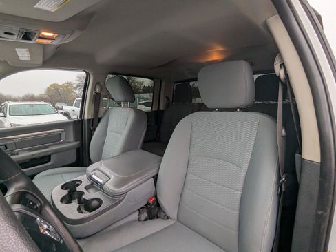 Used 2018 RAM 2500 SLT image 26