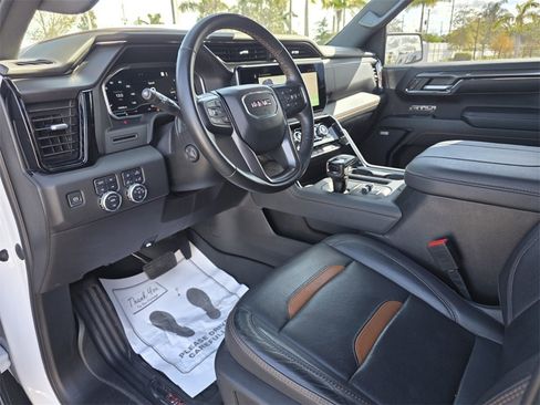 Used 2023 GMC Sierra 1500 AT4 image 22