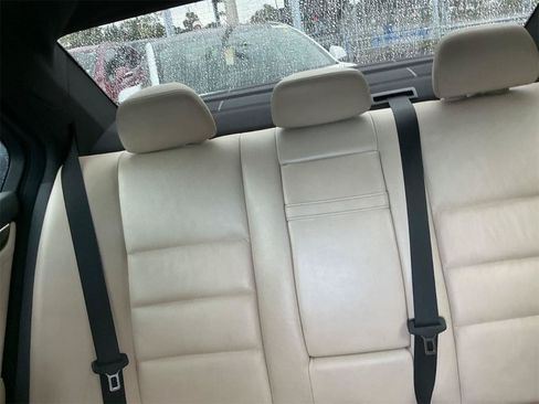 Used 2008 Mercedes-Benz C 350 Sport image 10
