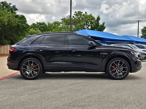 Used 2021 Audi Q8 Premium Plus AWD/4WD image 3