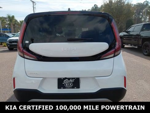 Certified 2025 Kia Soul LX FWD image 6