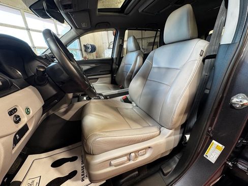 Used 2019 Honda Pilot EX-L image 19