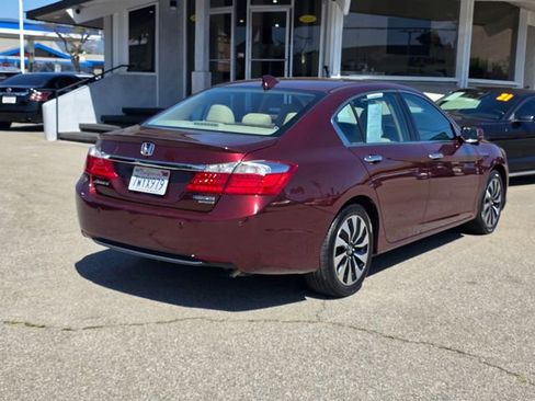 Used 2014 Honda Accord Touring image 4