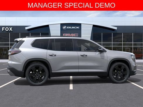Used 2026 GMC Acadia Elevation w/ Black Edition AWD/4WD image 5
