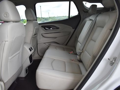 Used 2018 GMC Terrain Denali w/ Advanced Safety Package FWD image 14