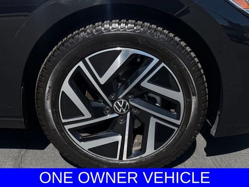Used 2024 Volkswagen Jetta SEL FWD image 9