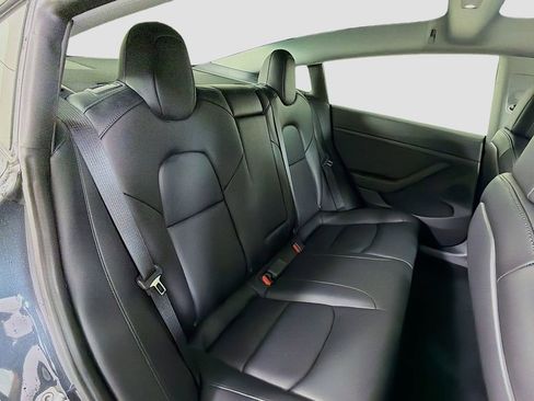 Used 2022 Tesla Model 3 Long Range image 30