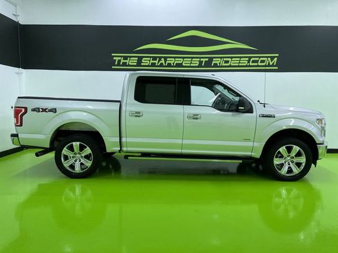 Used 2017 Ford F150 XLT w/ Equipment Group 302A Luxury AWD/4WD image 11